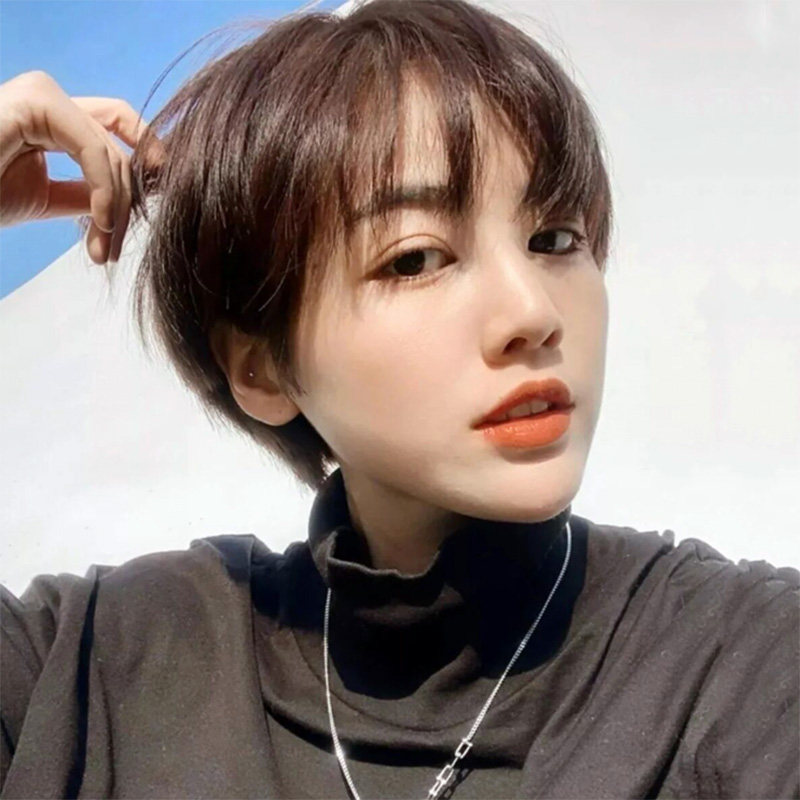 假发女短发网红波波头时尚帅气中性短直发假发套自然逼真全头套式
