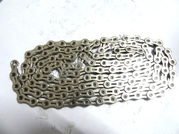 Chaîne de vélo - Ref 2367565 Image 4