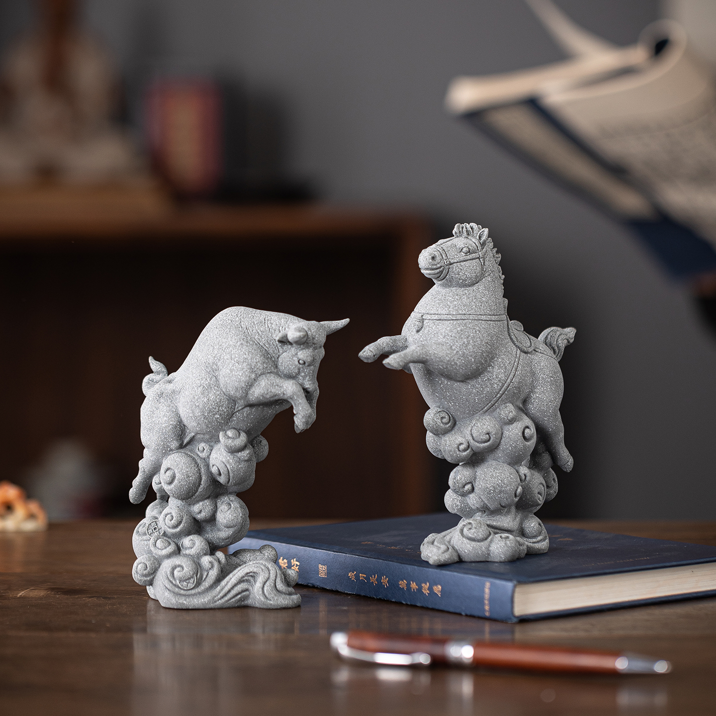 国潮生肖马招财桌面摆件鱼缸造景