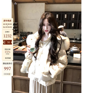 韩系狐狸毛领90白鸭绒短款 圣诞新品 羽绒服外套 绒雪 吃绿色菜