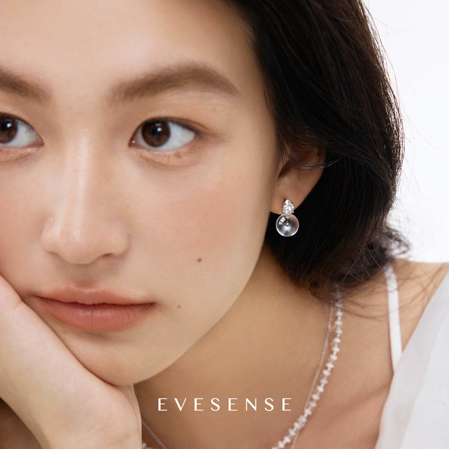 EVESENSE泡泡系列天然白水晶耳钉高级感轻奢镶钻气质耳饰925银针