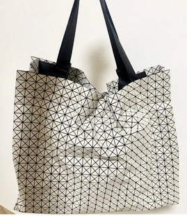 三zhai～硅胶几何三角托特包 斜挎包 男女同款