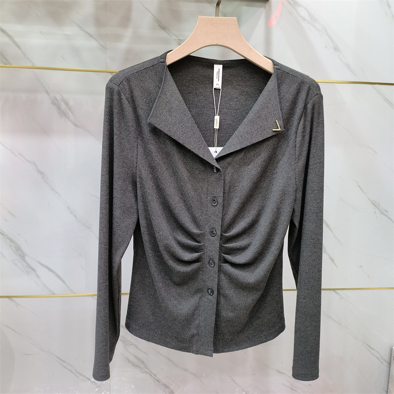 怡人秀2024B-12当季新品女士修身针织打底小衫T恤休闲衫卫衣流行