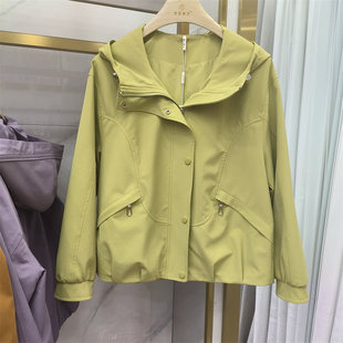 女装 商场同款 休闲风连帽短外套女初春显瘦百搭减龄绿色夹克时尚