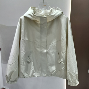 女装 纯色外套商场同款 宽松百搭夹克时尚 休闲风连帽短外套女春季