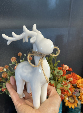 欧式白色麋鹿造型家居摆件圣诞节鹿装饰品电视柜酒柜小摆设