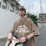 卡其色