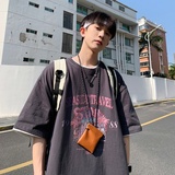 深灰色