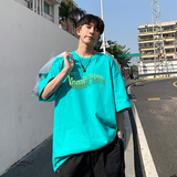 湖绿色