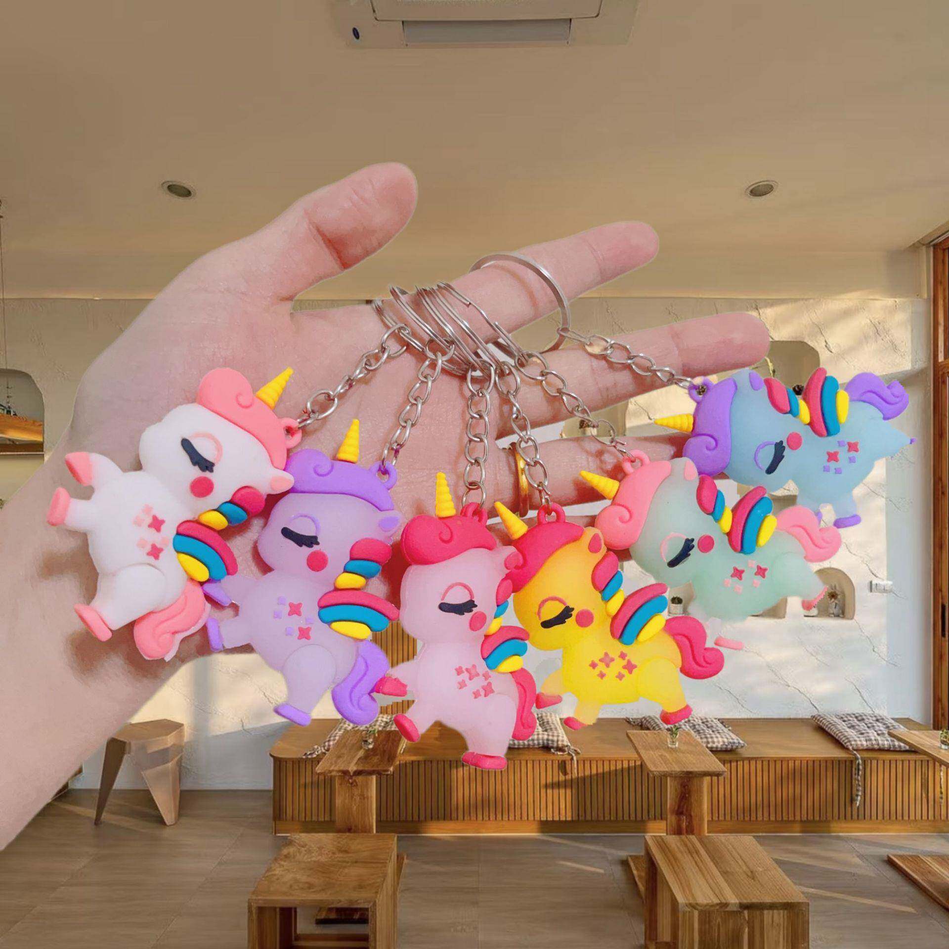 跨境新款卡通独角兽钥匙扣挂件男女情侣包包礼品学生书包钥匙挂饰