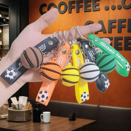 跨境 体育周边篮球pvc钥匙扣小挂件钥匙链背包书包挂饰小礼品