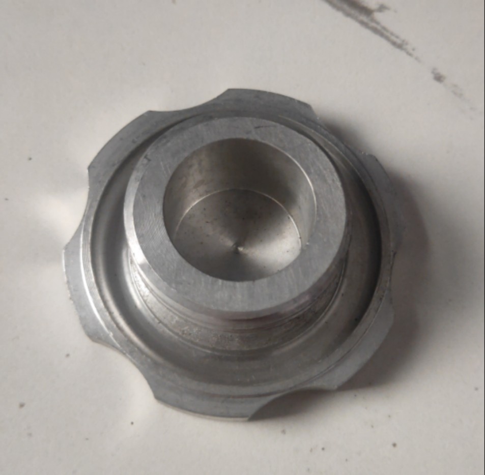 一汽解放J6配锡柴6DM发动机6DL系列铝合金加机油口盖一个顶10个,汽车零部件/养护/美容/维保,机油盖,淘宝优惠券,粉丝福利购,淘宝优惠卷