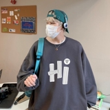 深灰色