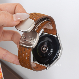 适用华为gt6手表gt5表带疯马纹watchgt4镂空真皮圆滑磁吸扣gt3pro女士腕带watch5/4酒红男款2e高级感秋冬新款