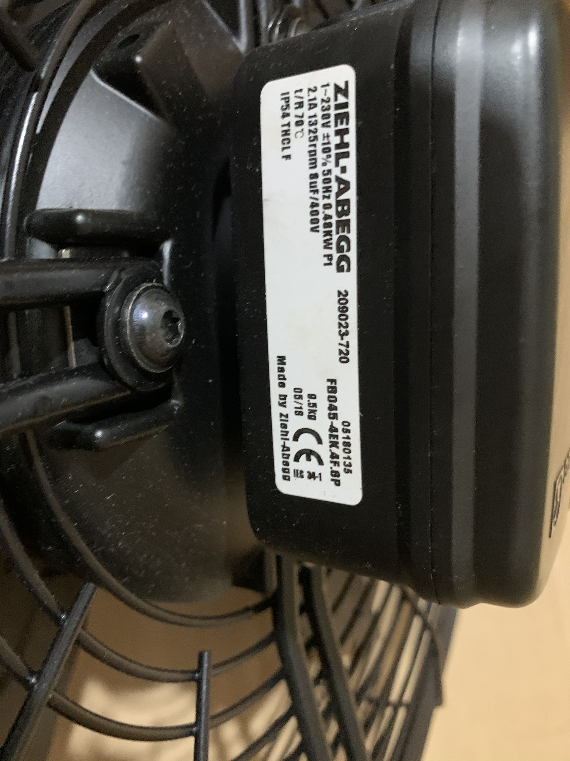 德国FB045-4EK.4F.6P制冷设备风机施乐百品牌风机