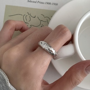 S925纯银碎碎冰戒指女小众通勤风轻奢高级感食指戒开口闺蜜礼物
