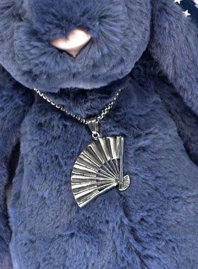 钛钢欧美吊坠盒子链