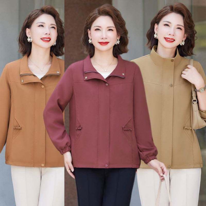专柜品牌休闲翻领长袖薄款风衣外套女中老年女装春秋宽松大码纯色