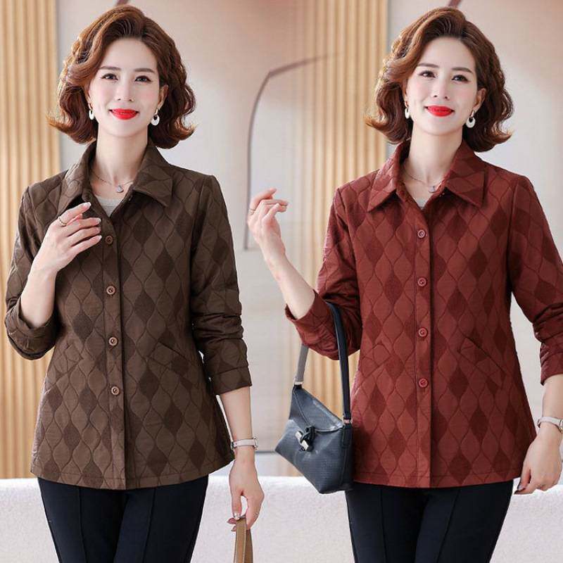 专柜品牌中年女士春装新款休闲百搭外套时尚妈妈装宽松大码遮肚长