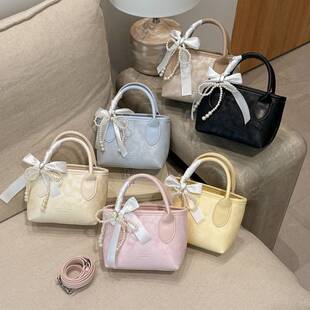 专柜品牌高级感手提包包女式2026新款超火单肩斜挎包精致小拎包百