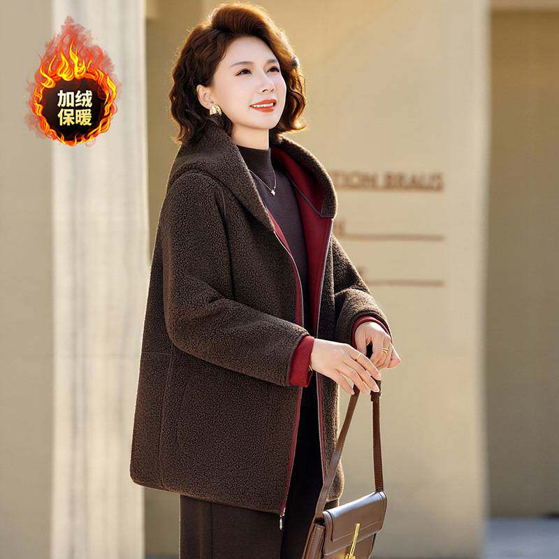 专柜官方中老年女冬装保暖加绒连帽外套2026冬季新款妈妈装宽松加