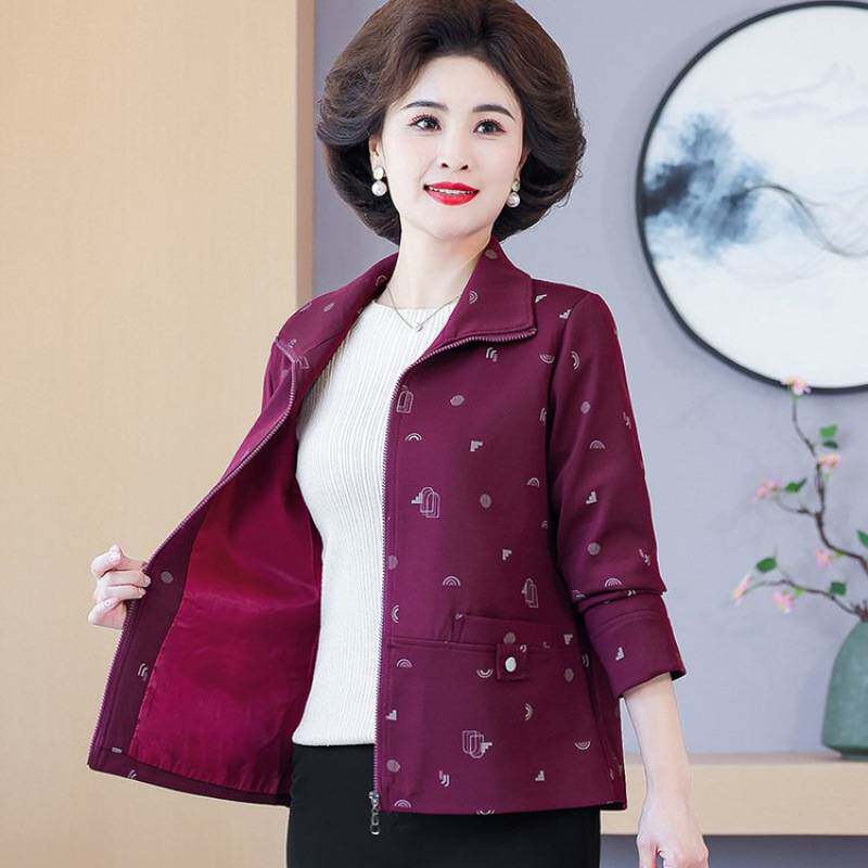 专柜品牌中老年女装春秋碎花外套短款新款洋气上衣大码妈妈夹克衫