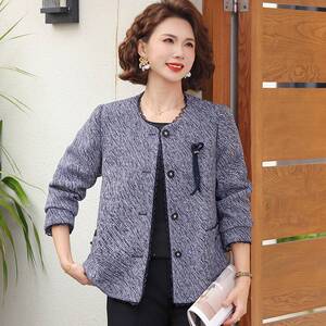 专柜品牌妈妈春装气质小香风外套2026新款中老年女装春秋季短款时