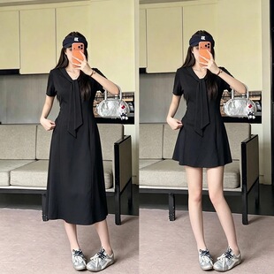 洋气简约V领正肩百搭连衣裙中长款大码女夏装微胖mm显瘦短袖长裙
