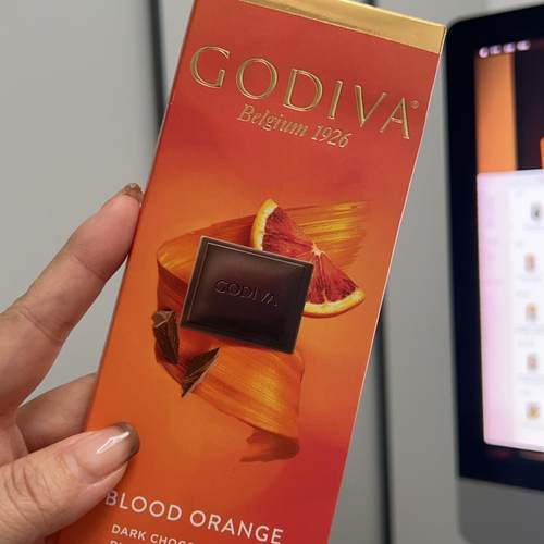 迪拜godiva歌帝梵高迪瓦巧克力