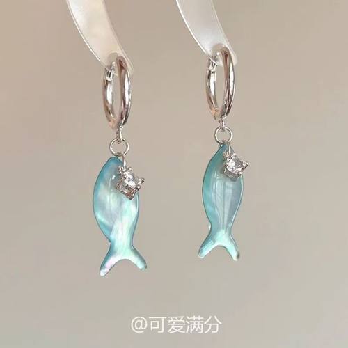 春夏简约清冷感小众气质耳饰