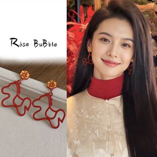 2026本命年红色小马耳钉女小众设计感喜庆过年耳环夸张马年耳饰爆