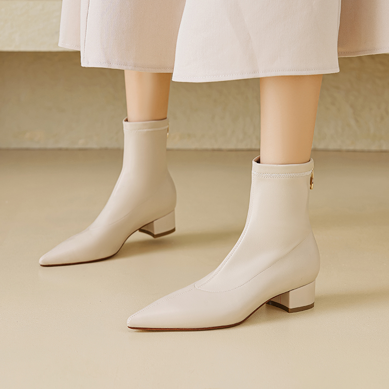 法式尖头弹力瘦瘦靴白色粗跟短靴