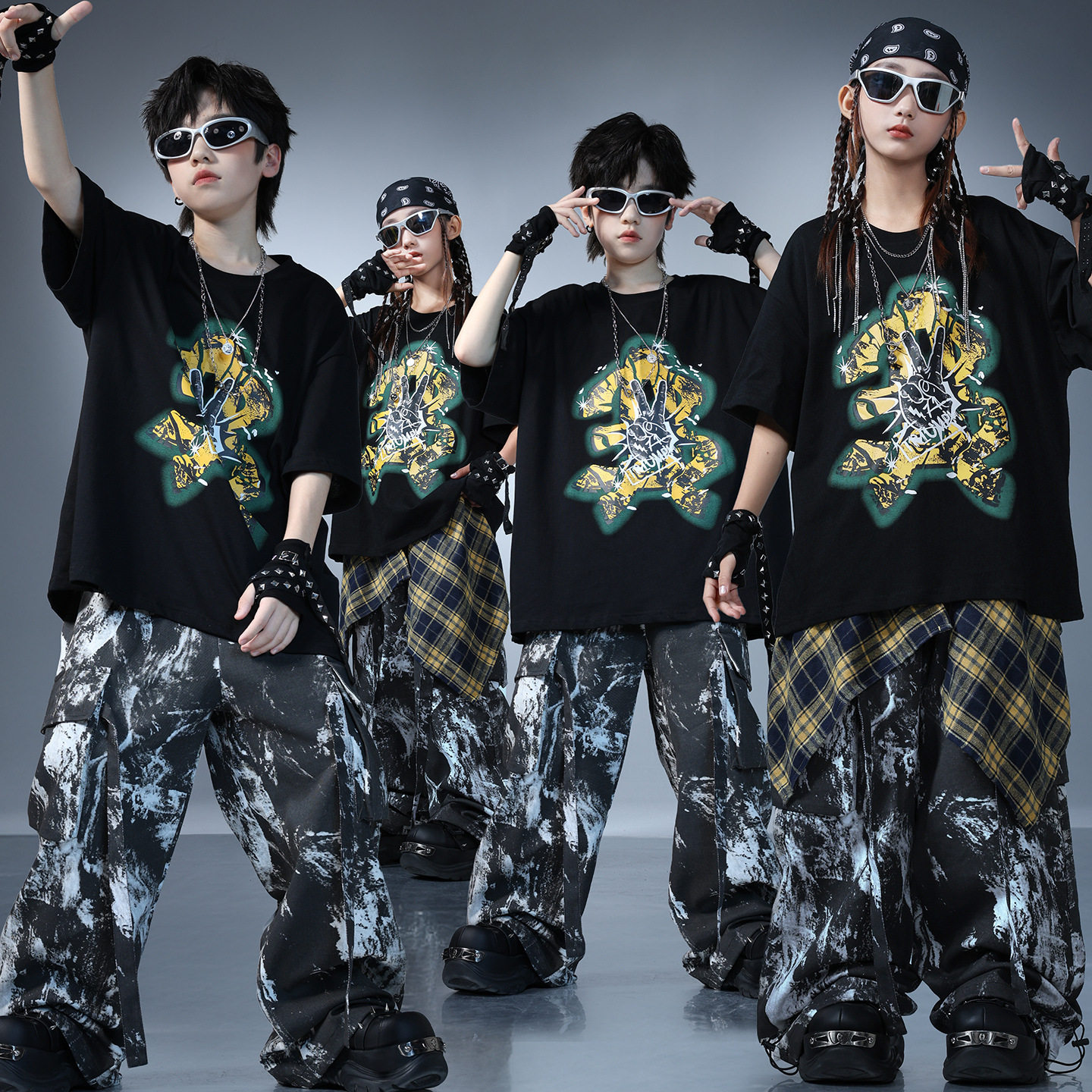 we will rock you大花轿男孩舞蹈表演出服装儿童风吹一夏饿狼传说