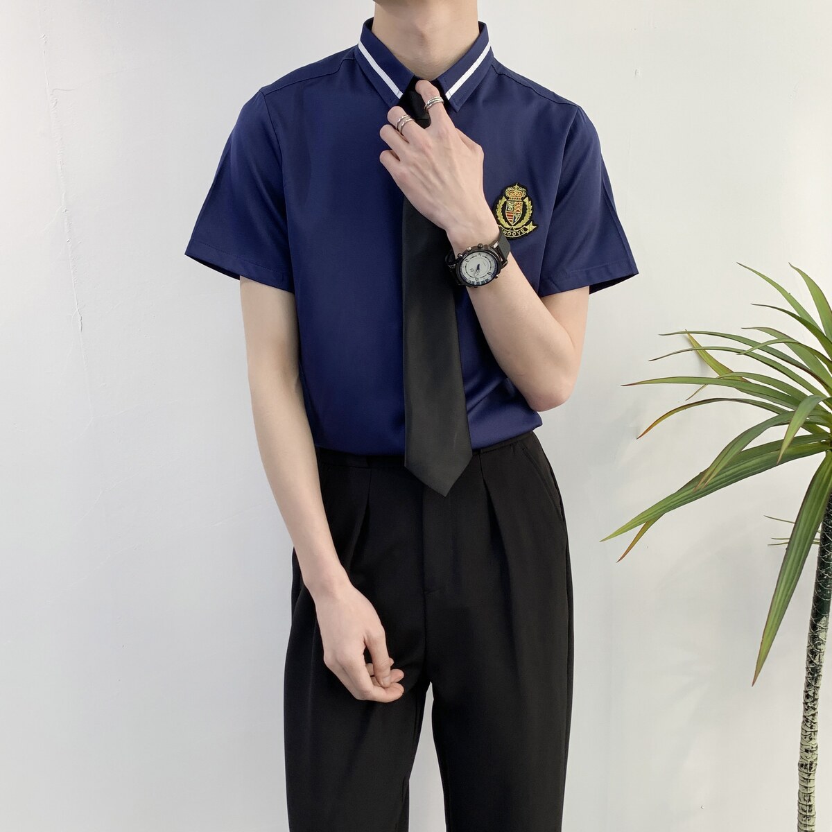 714A-Y820P40控59/2025新款夏短袖衬衫潮流修身工作服衬衣校园风图片