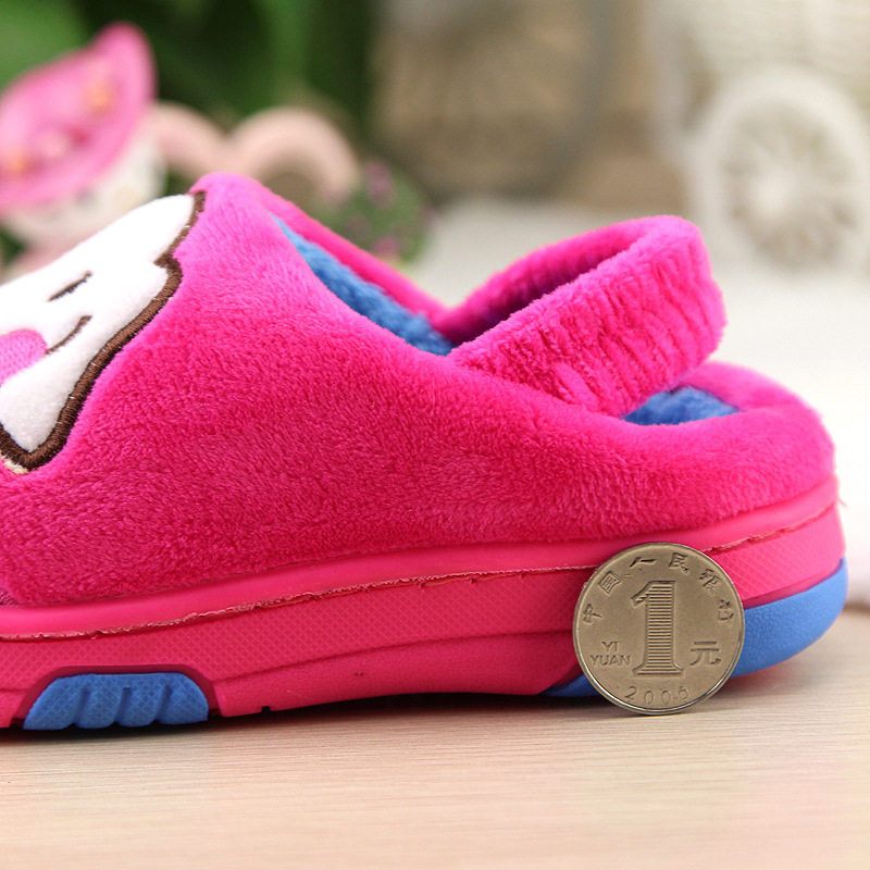 Pantoufles enfants en suède pour hiver - semelle caoutchouc - Ref 1016856 Image 4