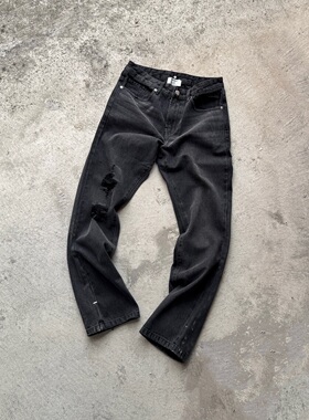 Askyurself x KD 水洗做旧按钉破坏直筒牛仔裤 黑色