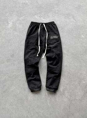 Askyurself 水洗浮雕小Logo磨损做旧休闲裤黑色