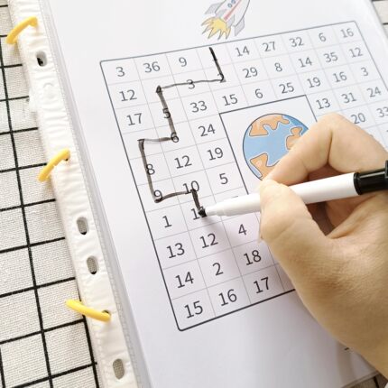 数字迷宫连线字母填空迷宫连线可擦写注意力专注力锻炼幼儿园早教