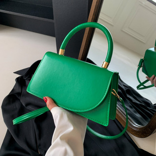 新款小众夏天小包包女百搭单肩斜挎包今年流行爆款韩版手提小方包