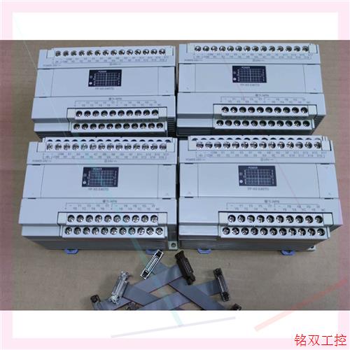 议价直拍不发:PLC扩展模块:FPX0-E40TD  成色漂亮,实物图