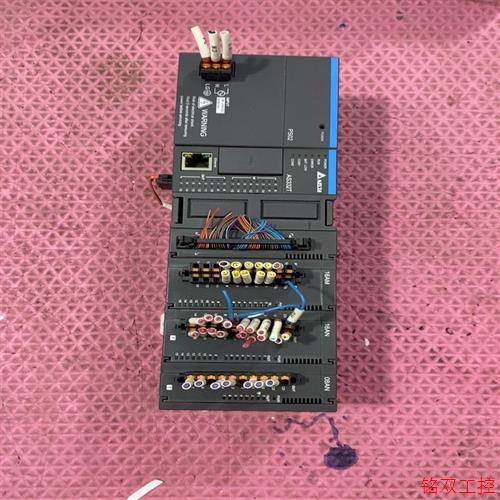 议价直拍不发:询价台达plc整套带模块AS332T-A成色装机充新,绝