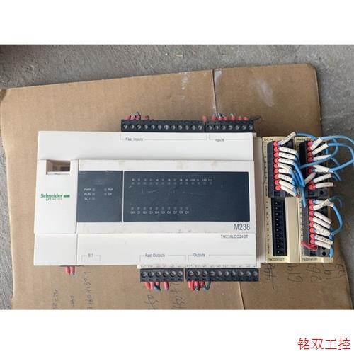 议价直拍不发:议价施耐德TM238LDD24DT一整套,,功能包好