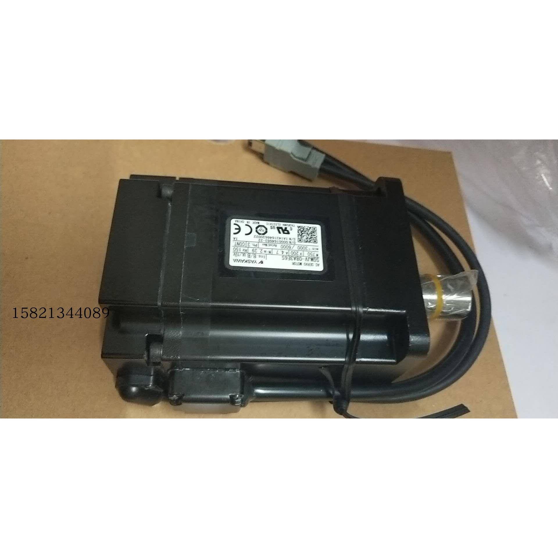 安川全新SGMRS-12A2B--YR12进口原装伺服质量保障