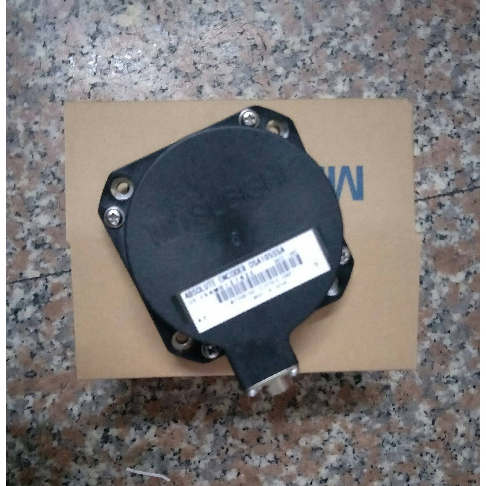 三菱伺服电机编码器OSA105S5A，OSE105S2 OSE105