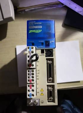 驱动器R7D-AP02H/R7D-AP01H 全新质保一年现货包邮欢迎询价