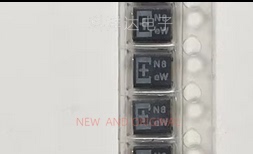 2R5TPE330MAZB 3528 B型 330uF 2V 2.5V 35mR 贴片钽聚合物电容N8