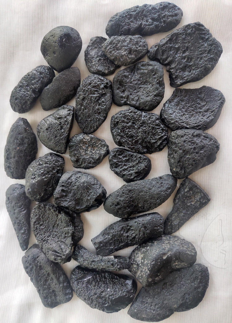 天然黑陨石原石促销批量雷公墨玻璃陨石水晶量大保真宝石包邮