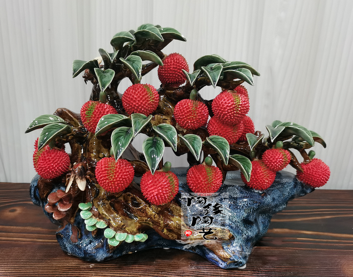 陶瓷工艺品  石湾公仔 荔枝 名利双收  岭南风