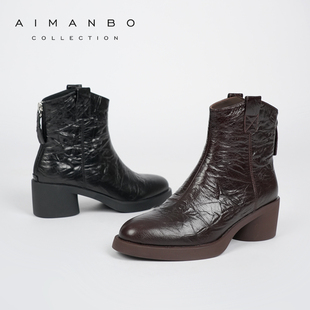 漫步佳人2025冬季新品气质法式高级时尚短靴单靴尖头时装靴女粗跟