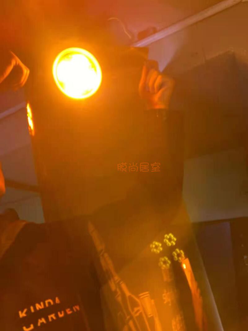 防蚊虫驱蚊橘红色灯光白光改色变色桔红色贴纸灯泡暖光自粘贴膜